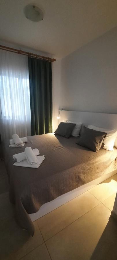 Apartmani Maris III ราบ ภายนอก รูปภาพ
